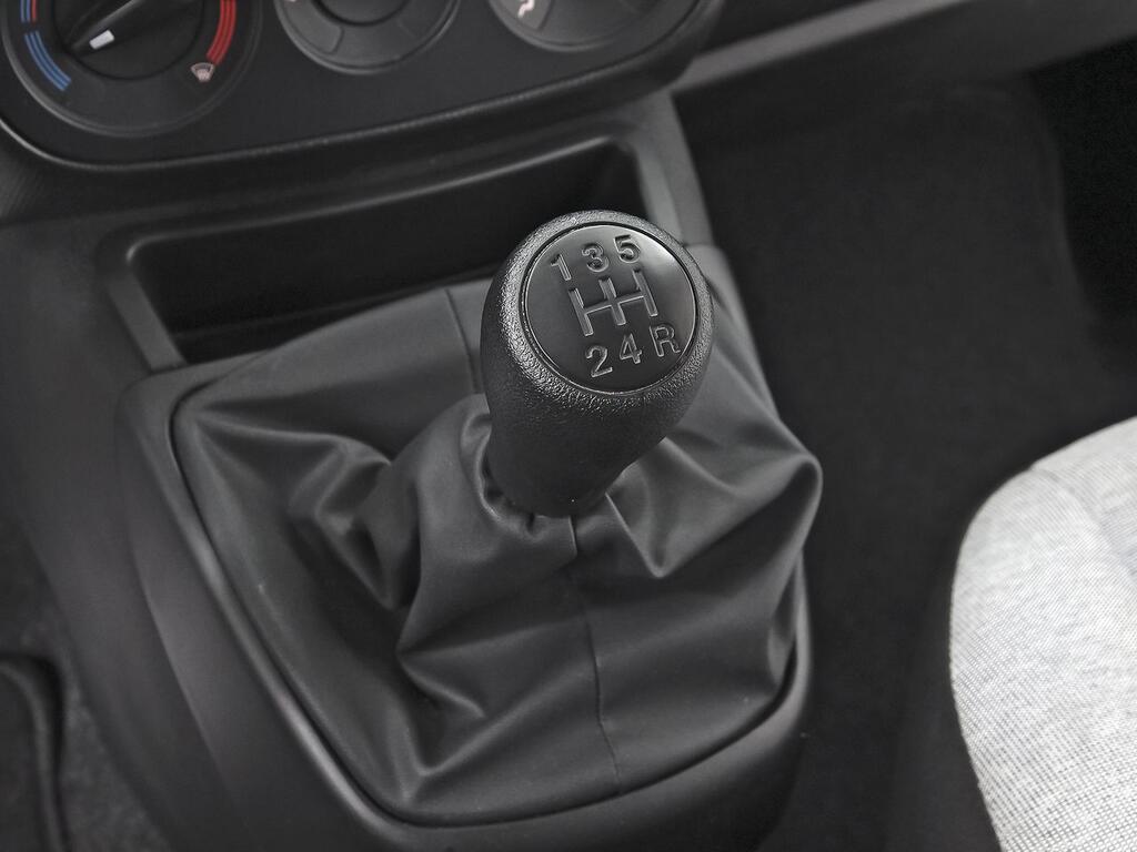 Fiat Fiorino 1.3 MJET 16V 95 COMBI N1 SX 4P 28