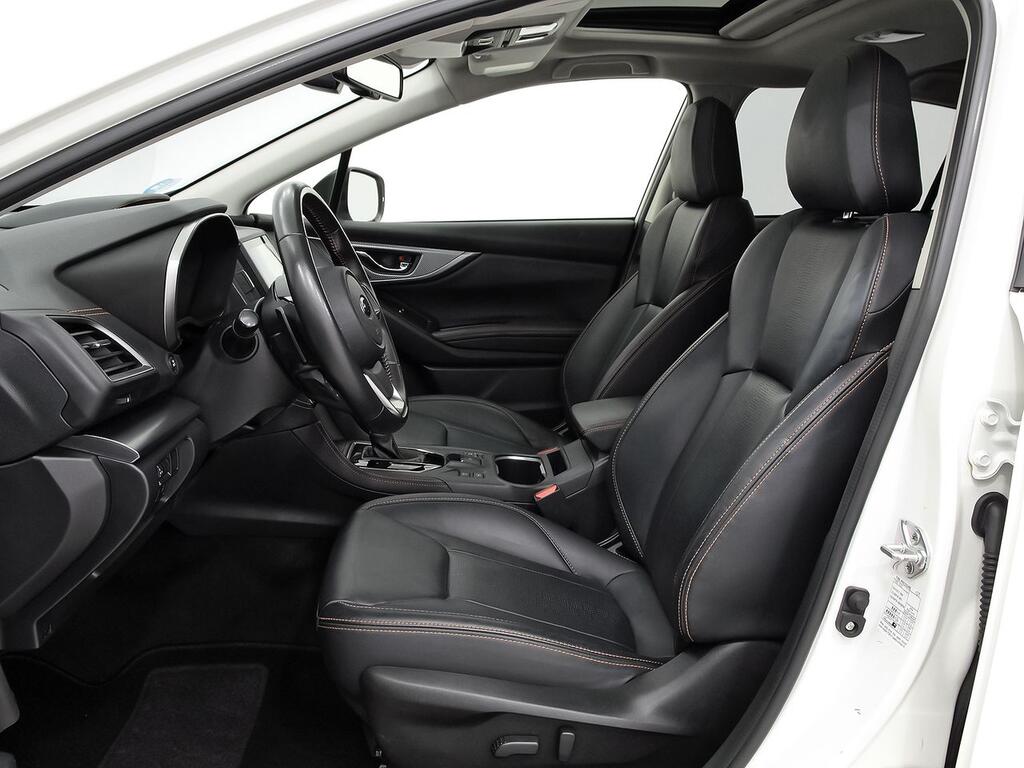 Subaru XV 2.0i Hybrid CVT Executive Plus 8