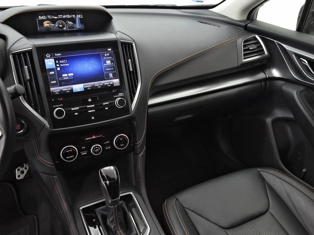 Subaru XV 2.0i Hybrid CVT Executive Plus 21