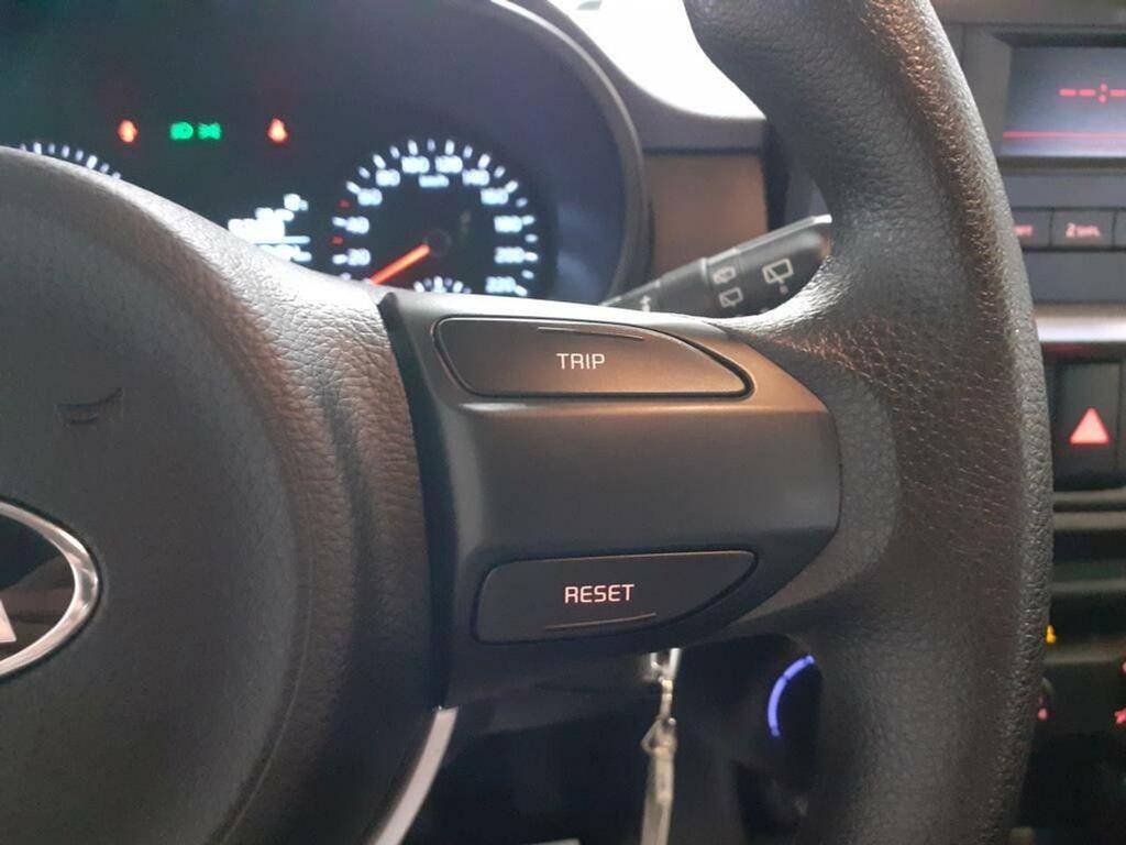 Kia Picanto 1.0 DPi 49kW (67CV) Concept 13