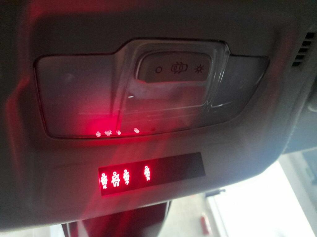 Citroën C3 PureTech 60KW (83CV) Feel 30