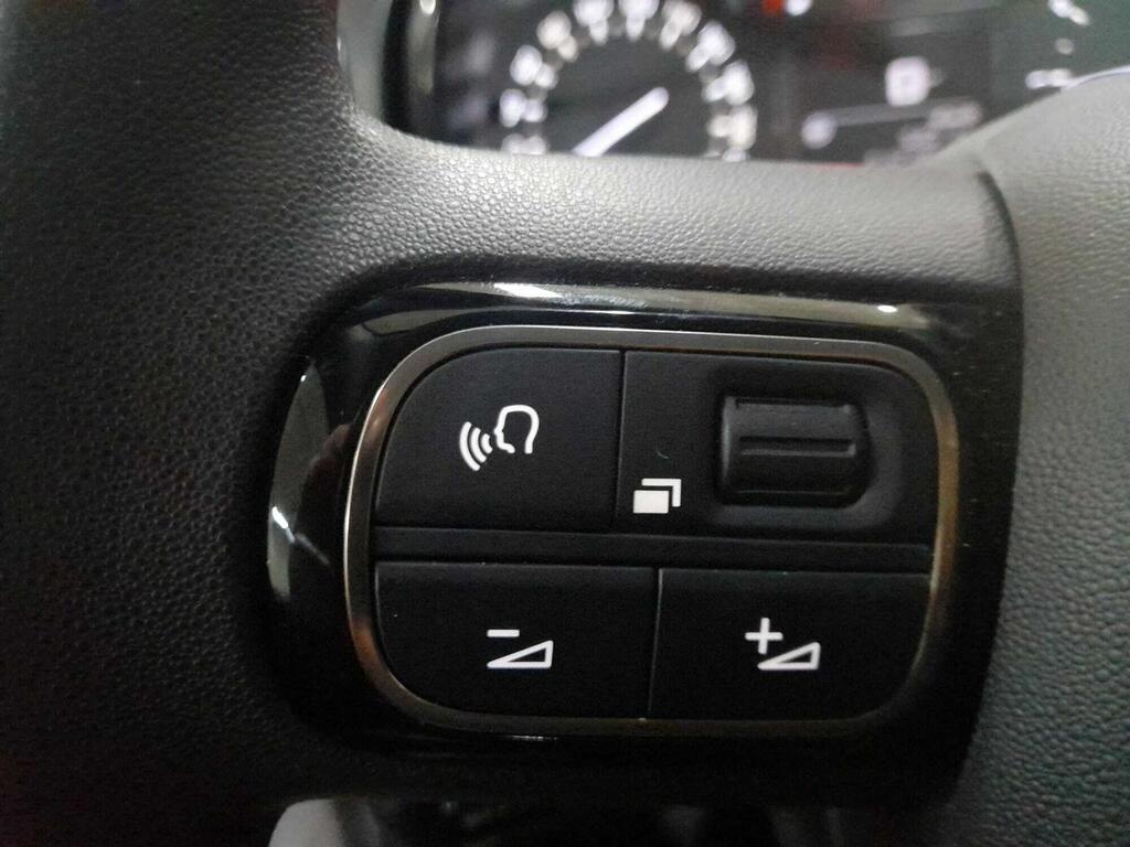Citroën C3 PureTech 60KW (83CV) Feel 26