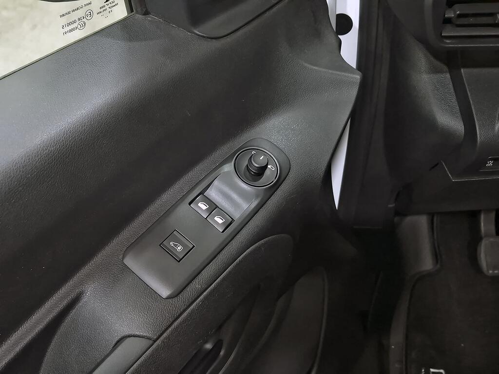 Citroën Berlingo FURGON 1.5 BLUEHDI 100 TALLA M CONTROL 3P 13