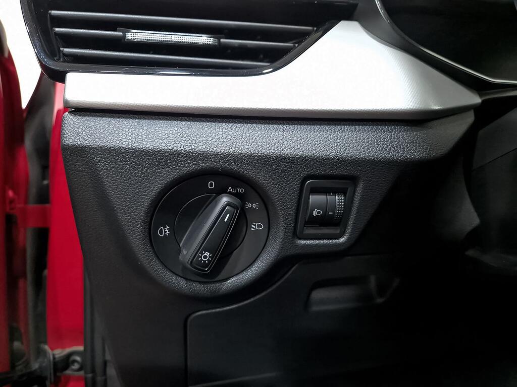 Skoda Kamiq 1.0 TSI 70kW (95CV) AMBITION 10