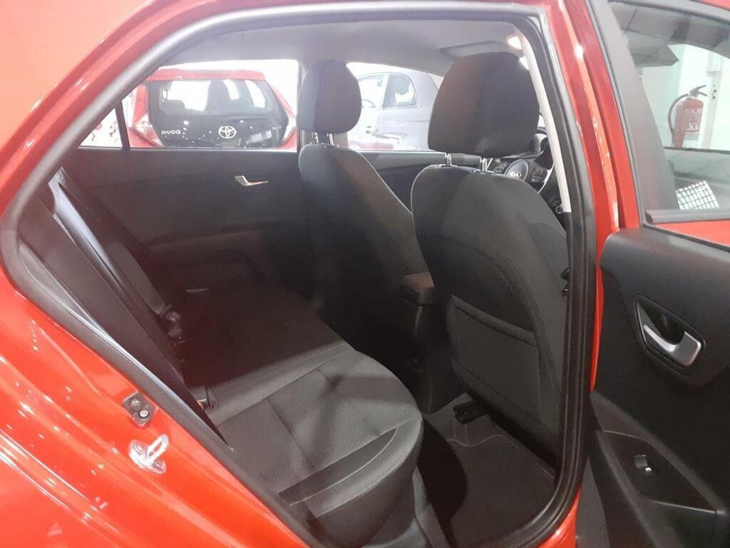 Kia Rio 1.0 T-GDi 74kW (100CV) MHEV iMT Drive 11
