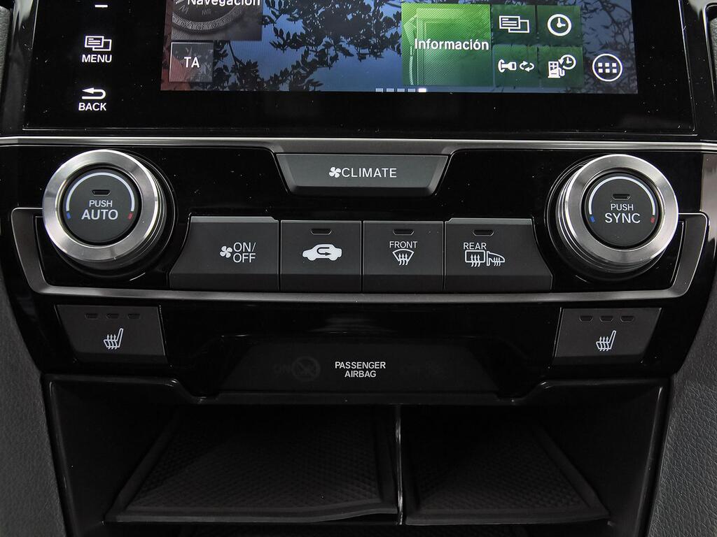 Honda Civic 1.0 I-VTEC TURBO ELEGANCE NAV 31