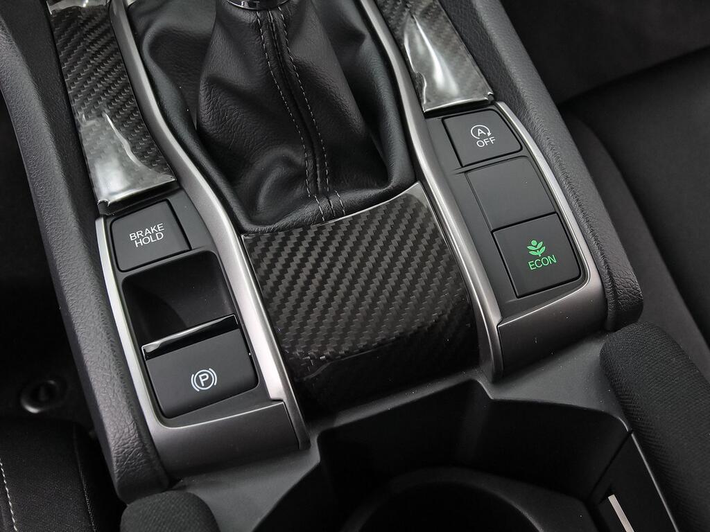 Honda Civic 1.0 I-VTEC TURBO ELEGANCE NAV 32