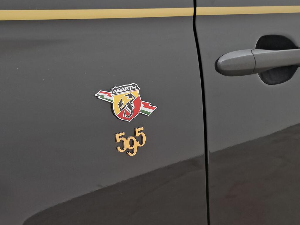 Abarth 500 595 Scorpioneoro 1.4 16v 121kW E6D 34