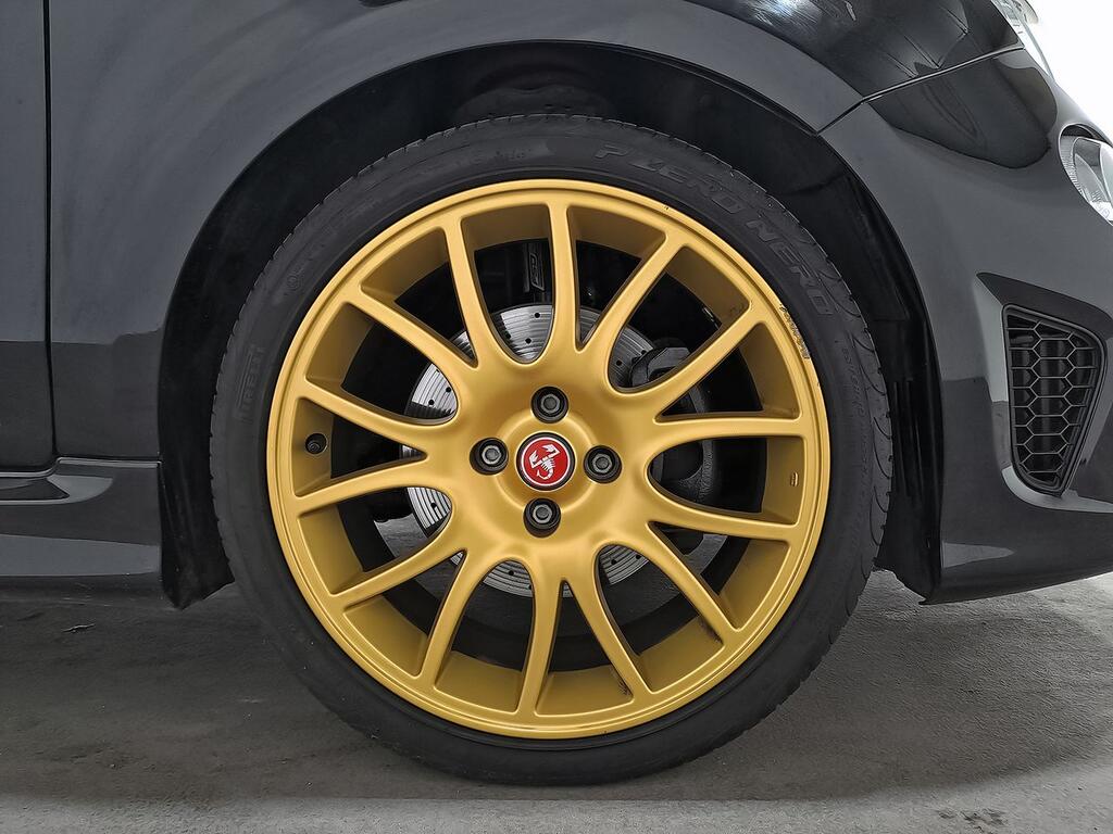 Abarth 500 595 Scorpioneoro 1.4 16v 121kW E6D 11