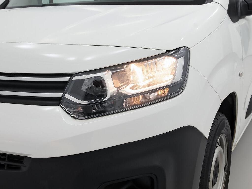 Citroën Berlingo VAN 1.5 BLUEHDI 100 TALLA M CONTROL 3P 26