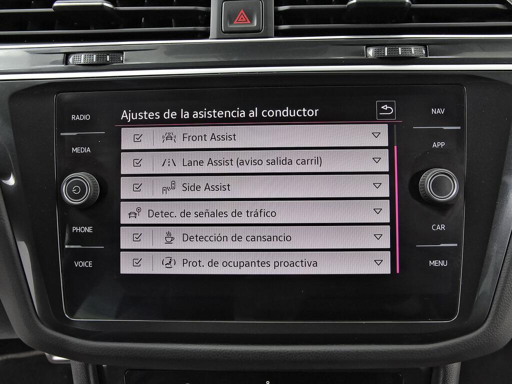 Volkswagen Tiguan R-Line 1.5 TSI 110kW (150CV) DSG 26