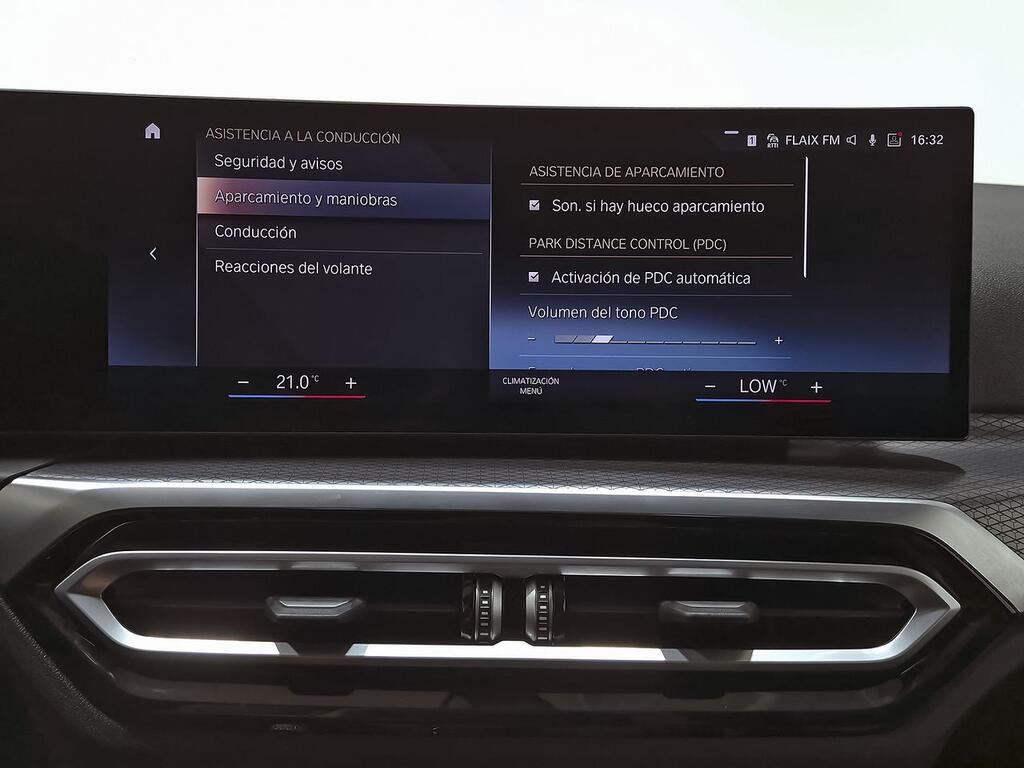 BMW Serie 3 318d Auto.Touring 27