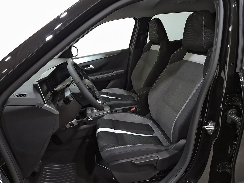 Opel Frontera 1.2T XHT Hybrid eDCT6 100kW GS 8