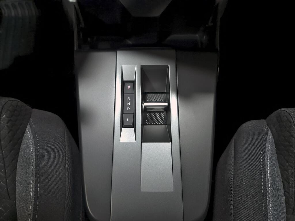 Opel Frontera 1.2T XHT Hybrid eDCT6 100kW GS 27