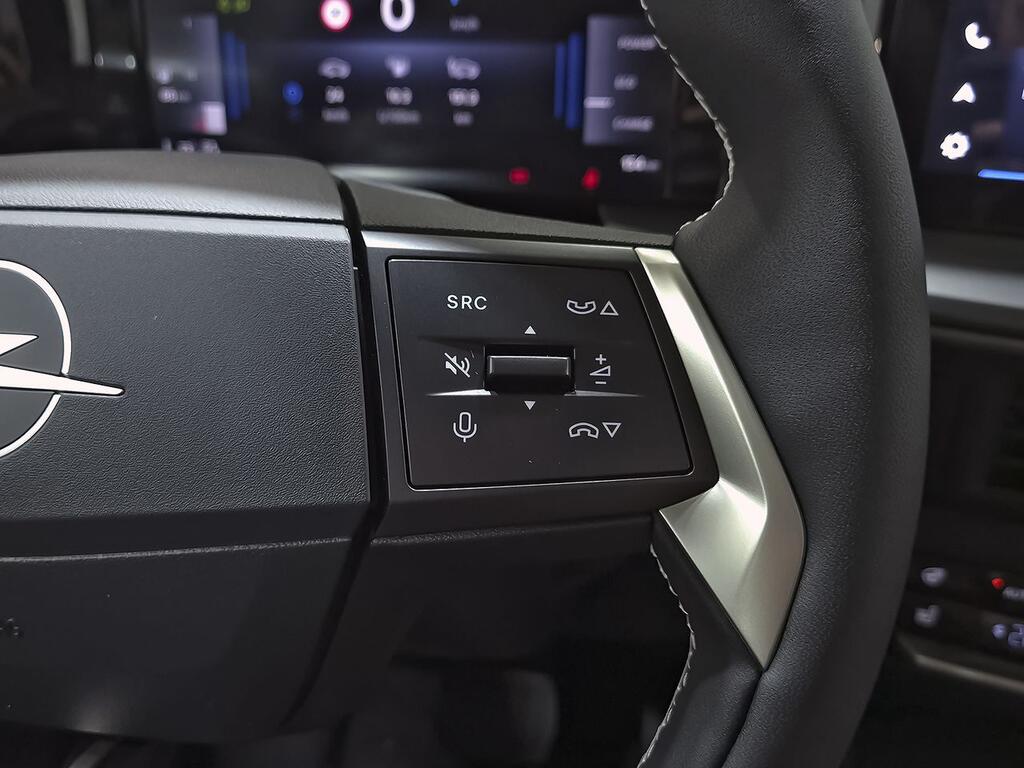 Opel Frontera 1.2T XHT Hybrid eDCT6 100kW GS 16