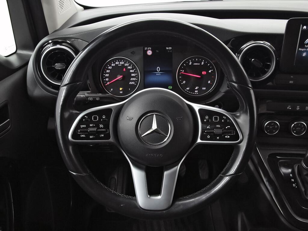Mercedes Clase T 180 d 17