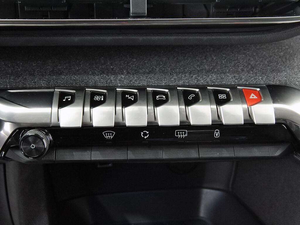 Peugeot 3008 1.2 PureTech 96KW (130CV) S&S Allure 28