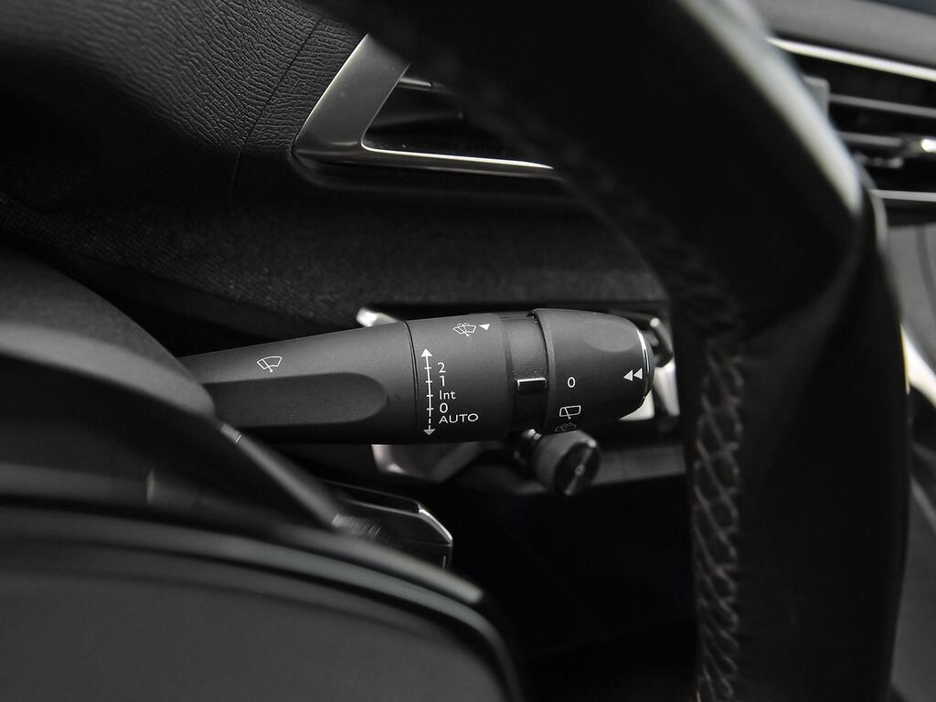 Peugeot 3008 1.2 PureTech 96KW (130CV) S&S Allure 18