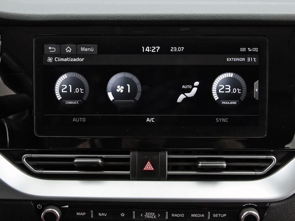 Kia Niro 1.6 GDi HEV 104kW (141CV) Drive 23