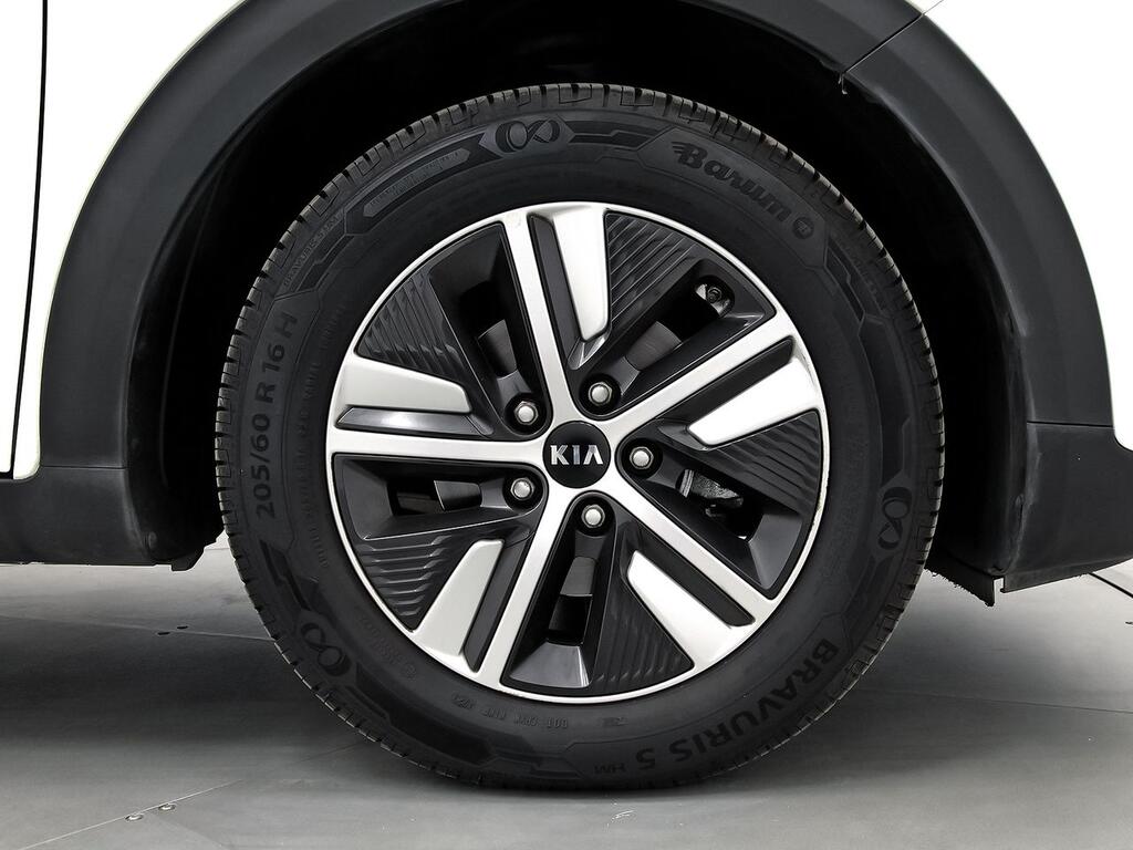 Kia Niro 1.6 GDi HEV 104kW (141CV) Drive 7