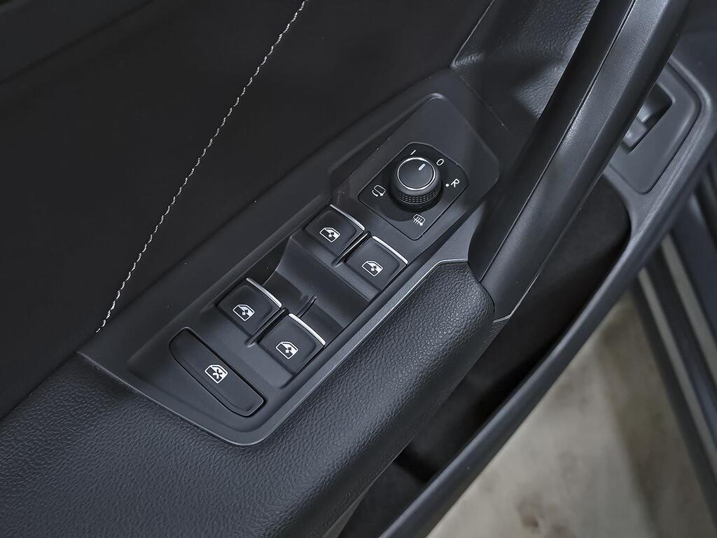 Volkswagen Tiguan R-Line 2.0 TDI 110kW (150CV) DSG 11