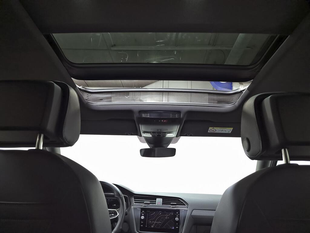 Volkswagen Tiguan R-Line 2.0 TDI 110kW (150CV) DSG 39