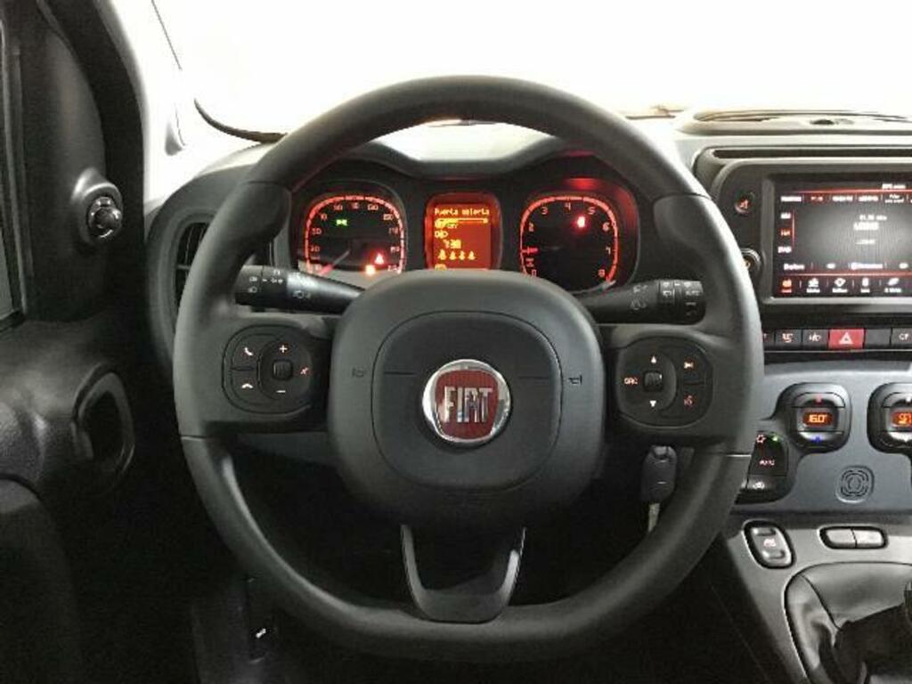 Fiat Panda Panda Hybrid 1.0 51kw (70CV) 15