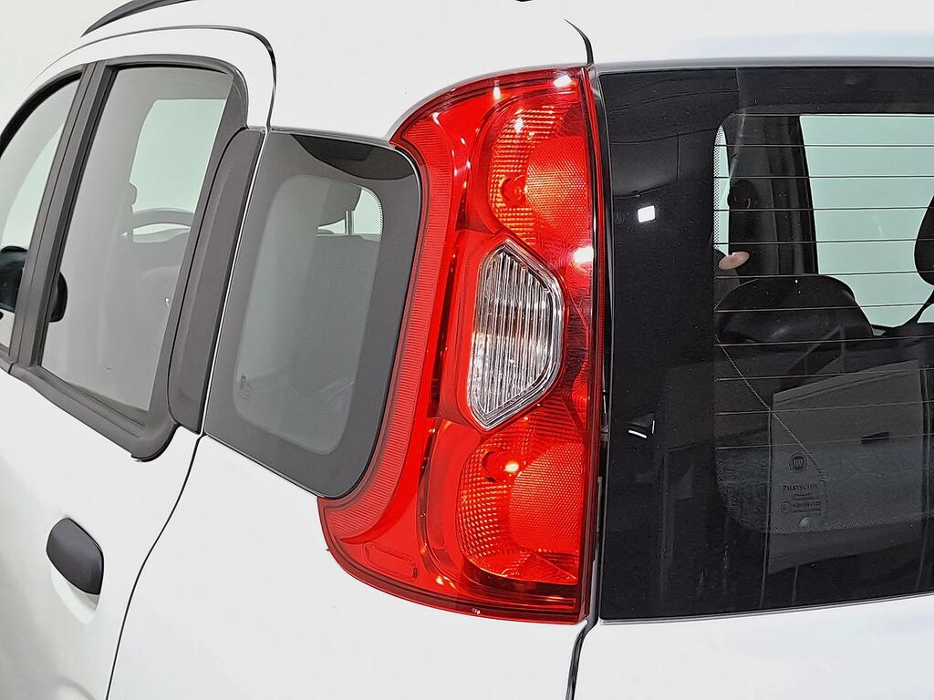 Fiat Panda Panda Hybrid 1.0 51kw (70CV) 27