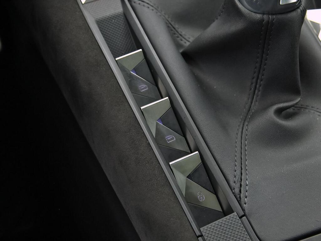 DS DS 7 BlueHDi DE 96kW (130CV) PERFORMANCE LINE 25