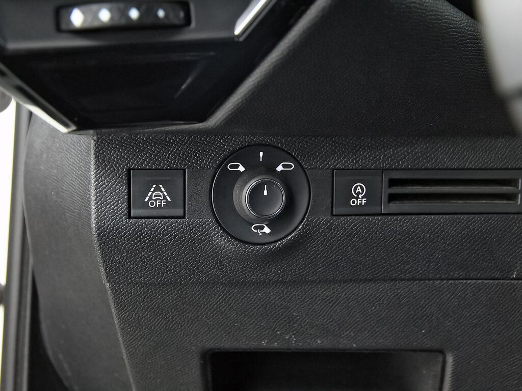 DS DS 7 BlueHDi DE 96kW (130CV) PERFORMANCE LINE 8