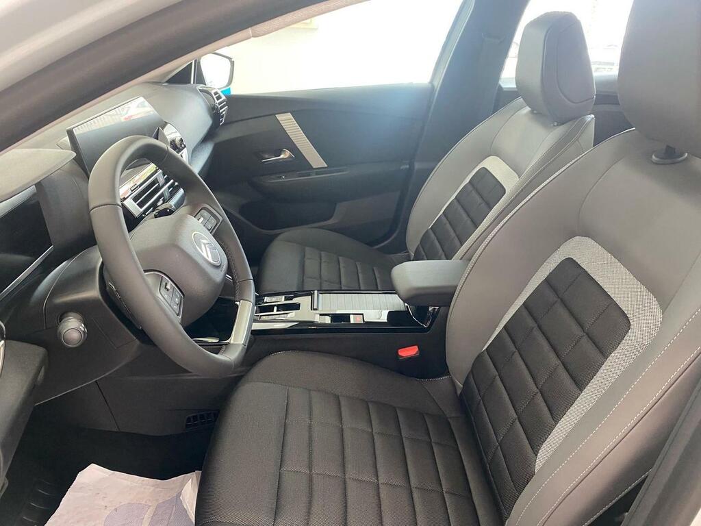 Citroën C4 X Hybrid 136 e-DCS6 Plus 16