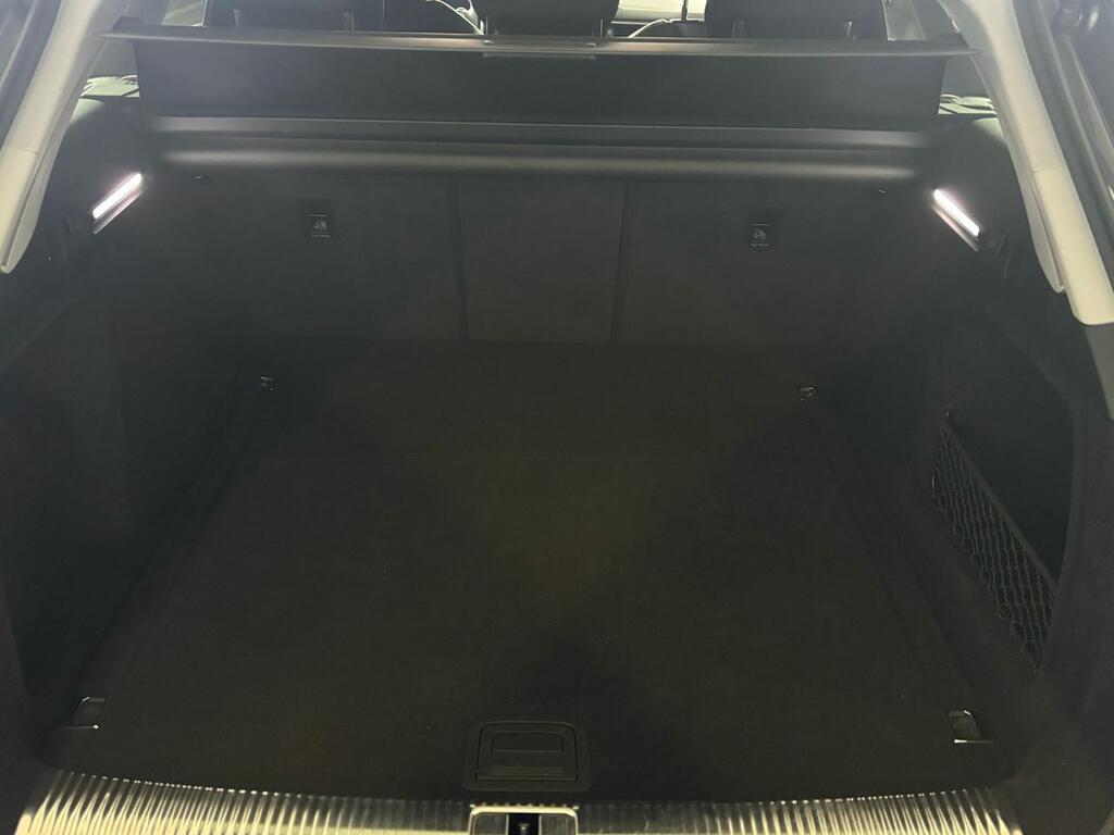 Audi A4 Avant S line 30 TDI 100kW S tronic 31