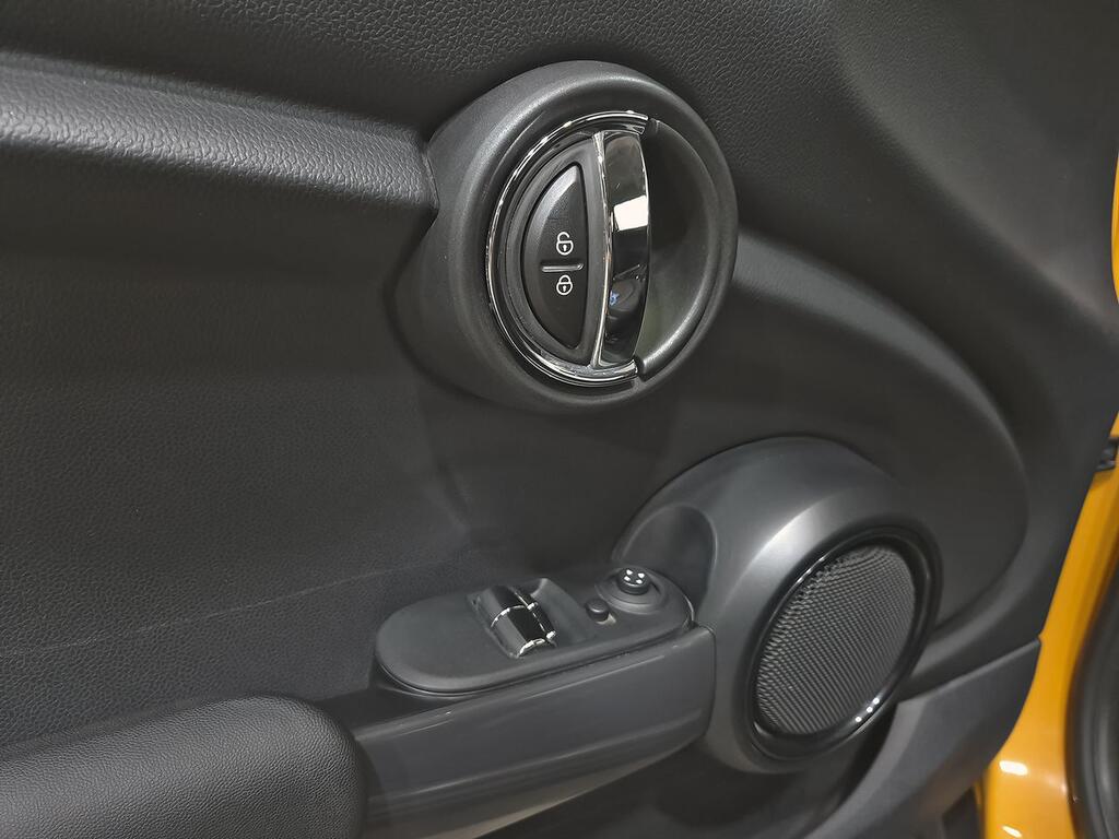 MINI Cooper COOPER 12