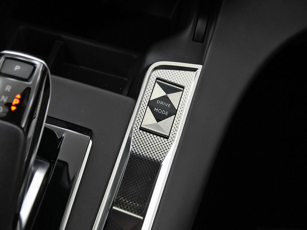 DS DS 7 PureTech 132kW (180CV) Auto. Rivoli 31