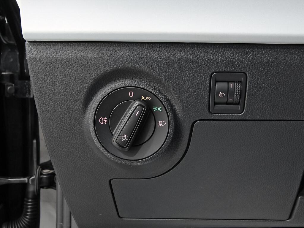 Seat Ibiza 1.0 MPI 59kW (80CV) Style 11