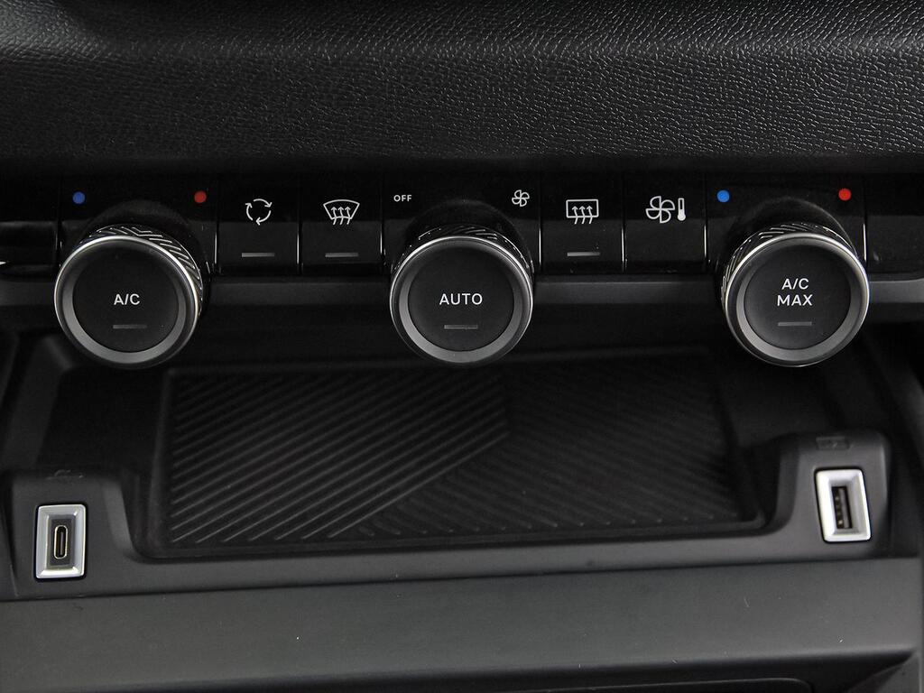 Citroën C4 BlueHDi 130 S&S EAT8 Feel Pack 26