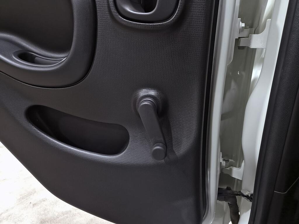Fiat Panda City Life Hybrid 1.0 Gse 51kw (70CV) 23