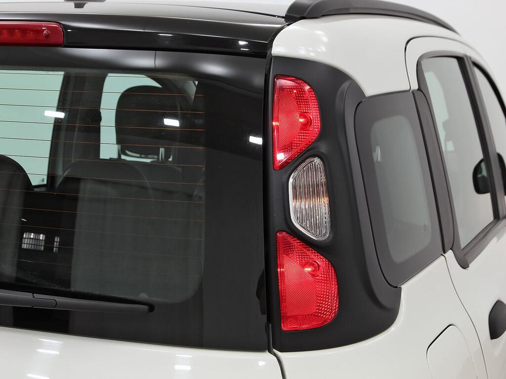 Fiat Panda City Cross 1.0 Gse 51kw (70CV) 26