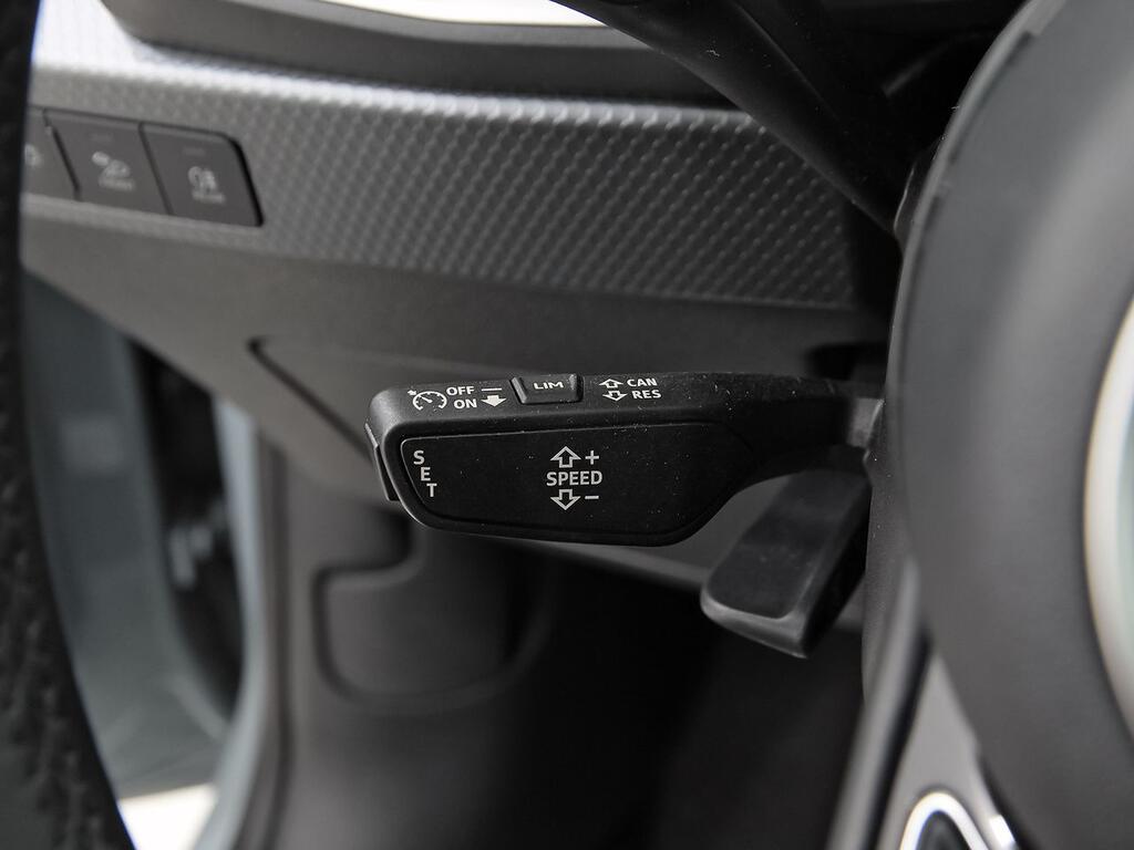 Audi A1 Sportback Adrenalin 30 TFSI 81kW S tron 18