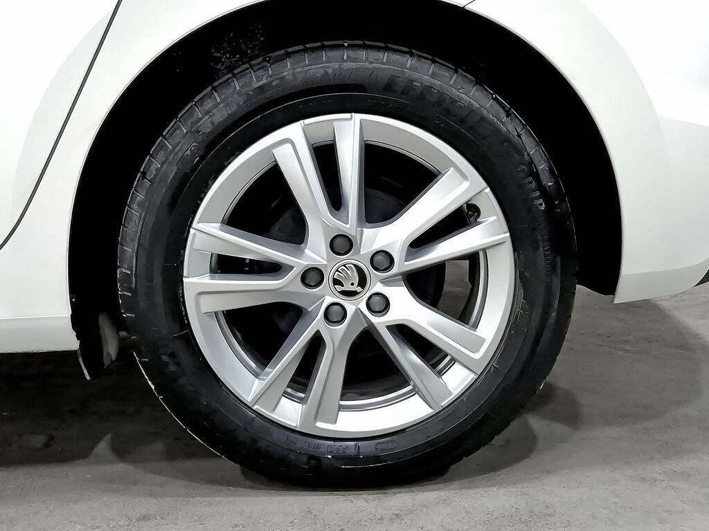Skoda Fabia 1.0 TSI 70KW (95CV) Selection 8