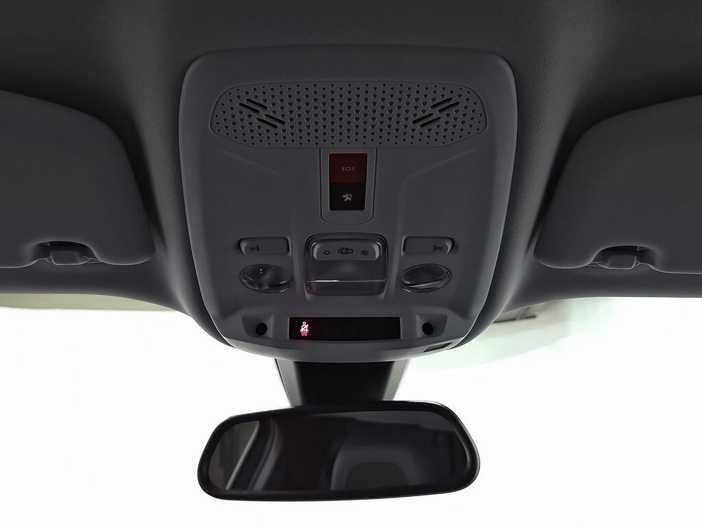 Peugeot 2008 Allure Puretech 130 S&S EAT8 32