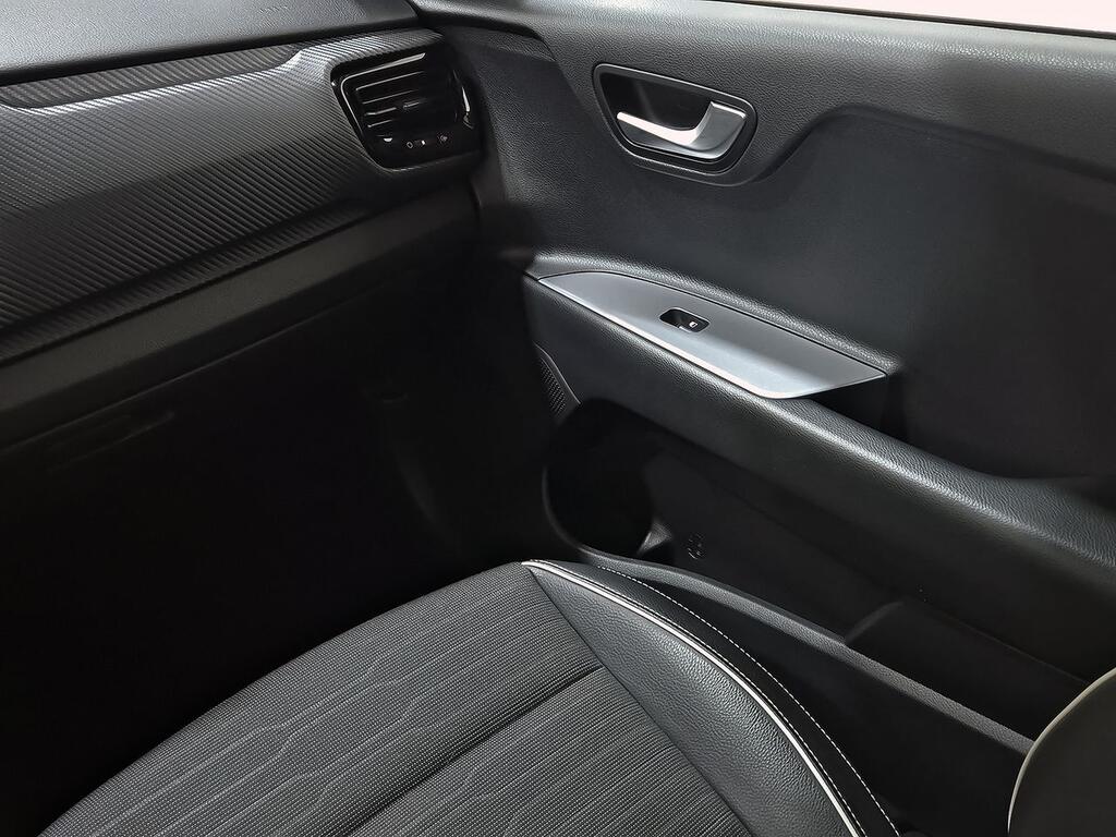 Kia Stonic 1.0 T-GDi 88kW (120CV) MHEV GT Line DCT 34