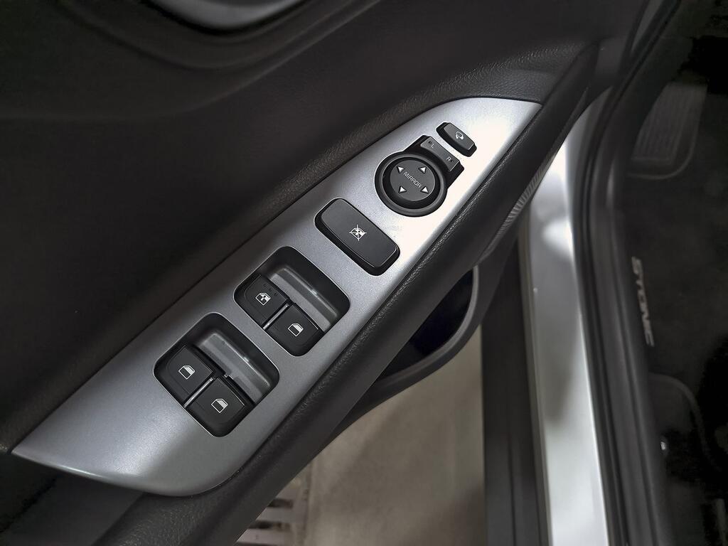 Kia Stonic 1.0 T-GDi 88kW (120CV) MHEV GT Line DCT 11