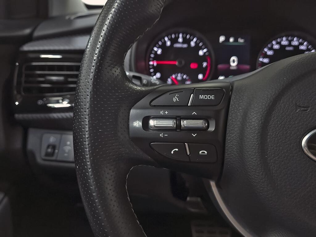 Kia Stonic 1.0 T-GDi 88kW (120CV) MHEV GT Line DCT 16