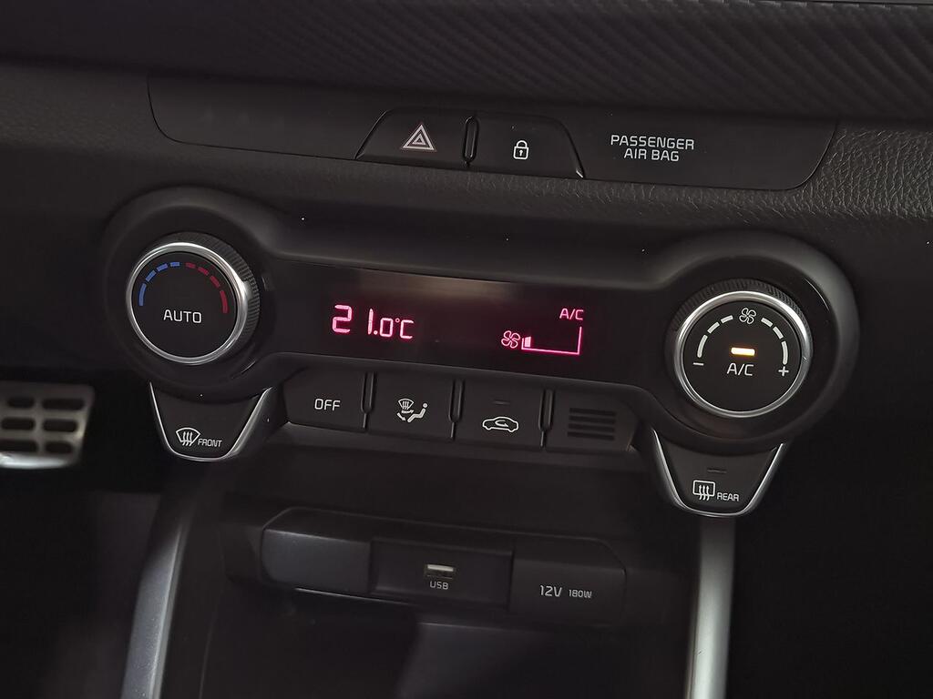 Kia Stonic 1.0 T-GDi 88kW (120CV) MHEV GT Line DCT 29