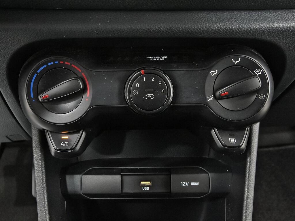 Kia Picanto 1.0 DPi 49kW (67CV) Concept 22