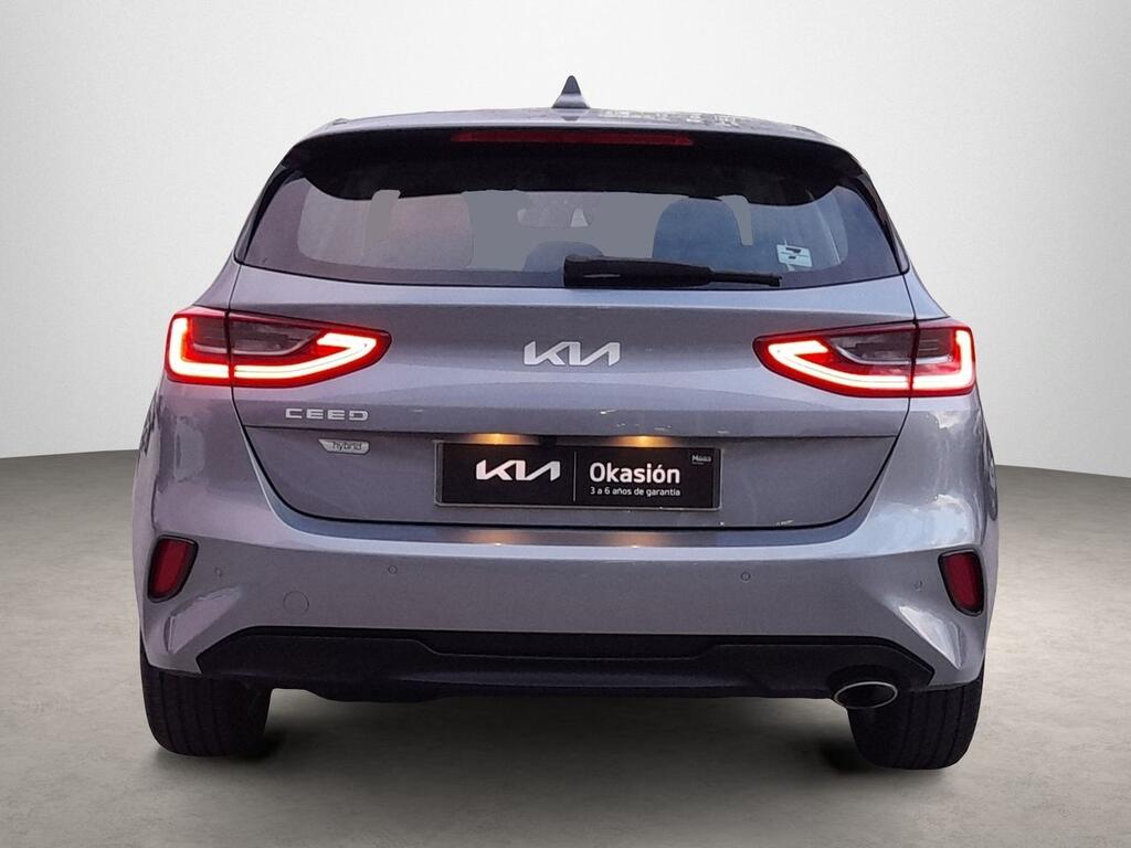 Kia Ceed 1.0 T-GDi 88kW (120CV) Drive 5