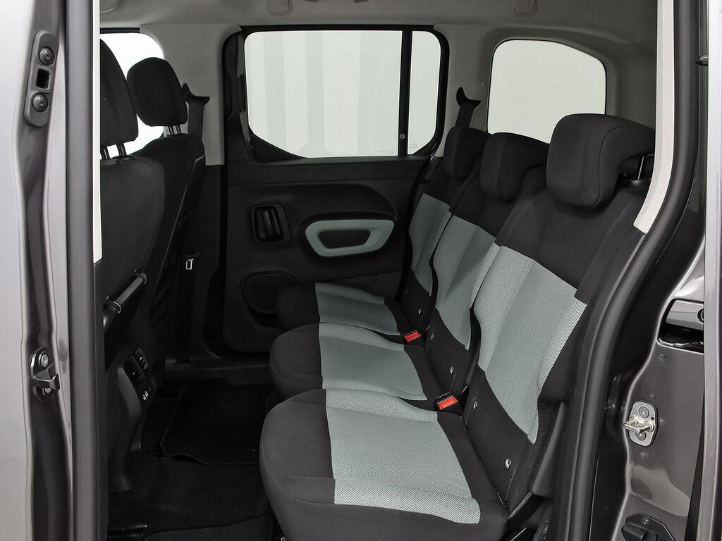 Citroën Berlingo Talla M BlueHDi 130 S&S 6v SHINE 9