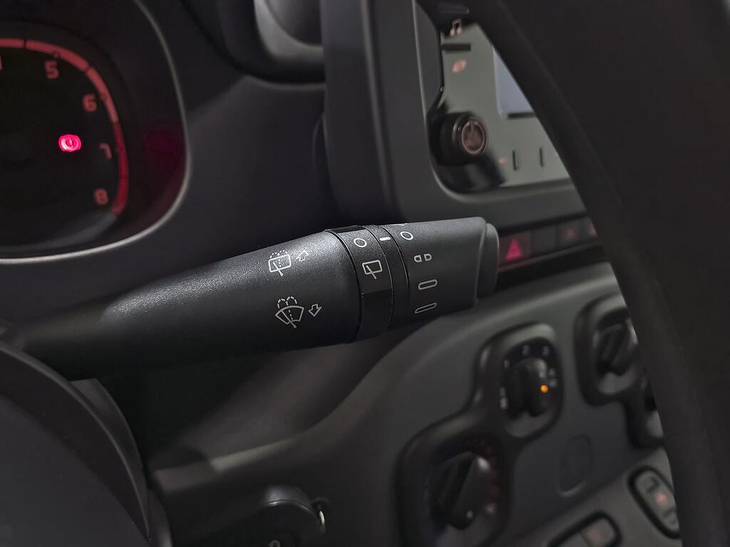 Fiat Panda Panda Hybrid 1.0 51kw (70CV) 14