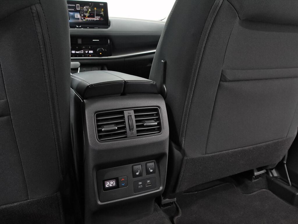 Nissan X-Trail 5pl 1.5T VC 120kW MHEV 4x2 N-Connecta 35